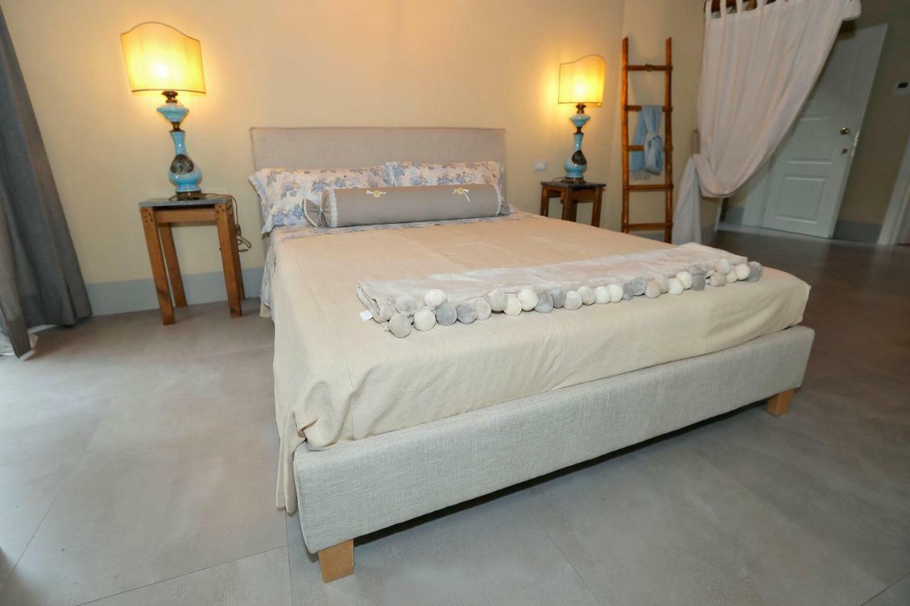 B&B Casagrande Quercegrossa ภายนอก รูปภาพ